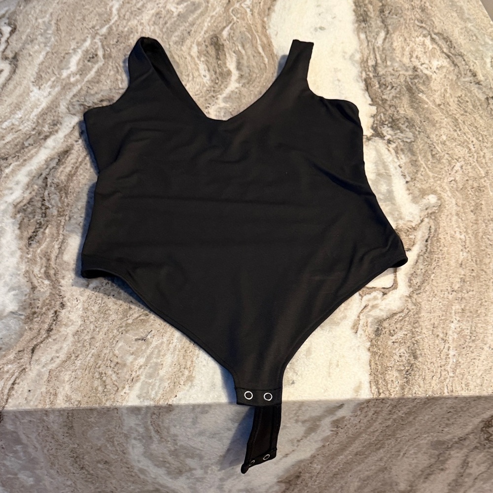 ReoRia Classic Black Bodysuit